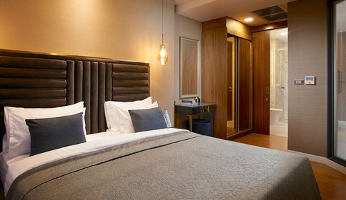 Executive Deluxe 1 Bedroom Suite, Seaview