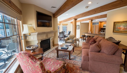 Suite, 3 Bedrooms