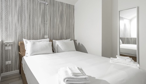 Studio, 1 Double Bed, Private Bathroom