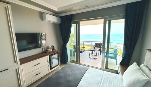 Luxury Room