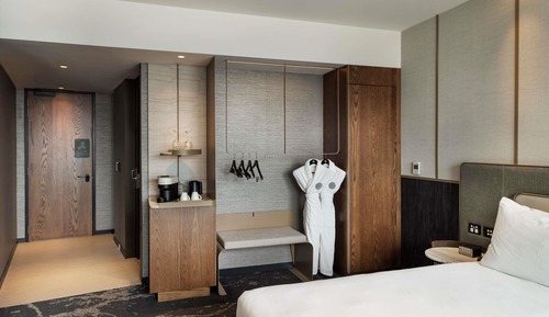 Superior Room, 1 King Bed, Accessible