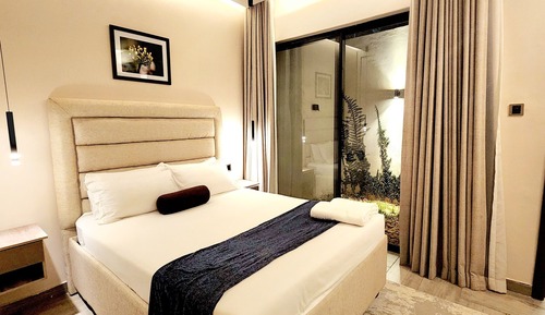Executive Apartment