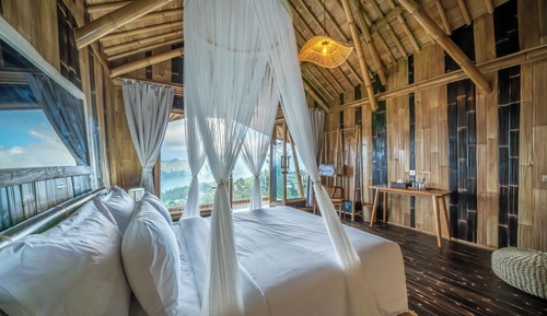 One Bedroom Plunge Pool Villa With Lake View