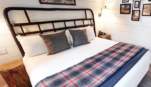 One Bedroom Camp Cabin