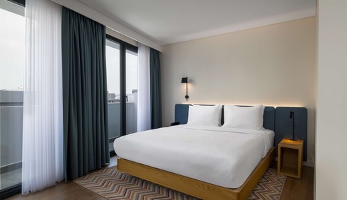 Room, 1 King Bed, Non Smoking