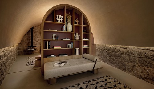 Suite (Sky, Fortress View)