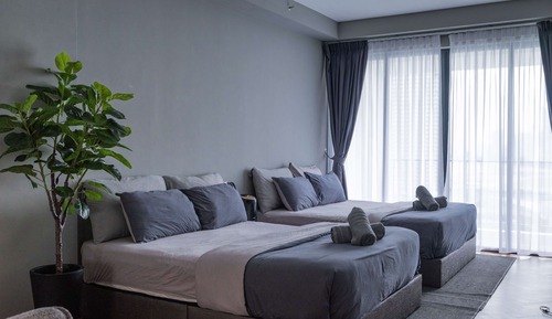 Deluxe Seaview Suite Twin Bed by The Only Bnb