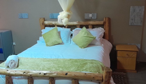 Classic Double Room, Garden View