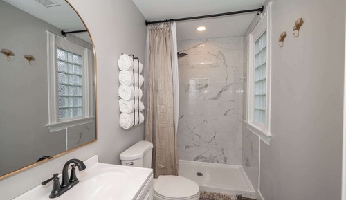 Condo, 1 Queen Bed, Kitchen