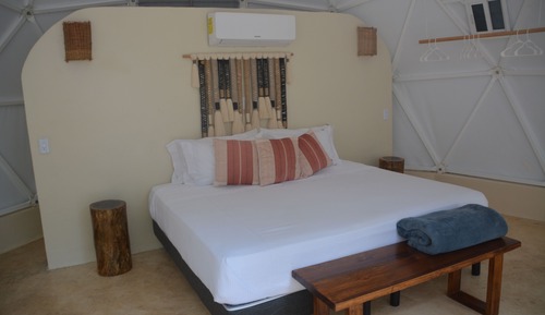 Signature Room