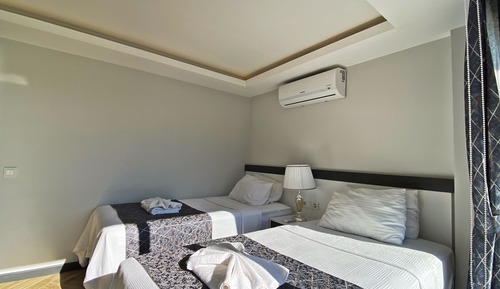 Deluxe Villa