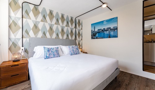 Superior Apartment, 4 Bedrooms