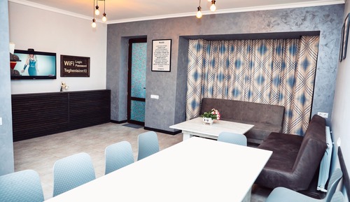 Senior House