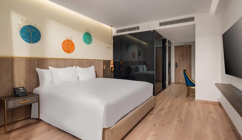 Classic Room, 1 King Bed, Ocean View