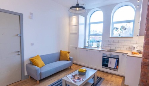 Junior Apartment
