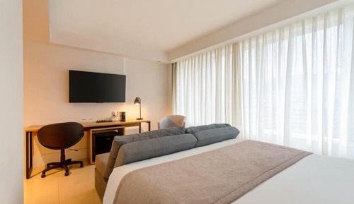 Premium Room, 1 Queen Bed, Non Smoking