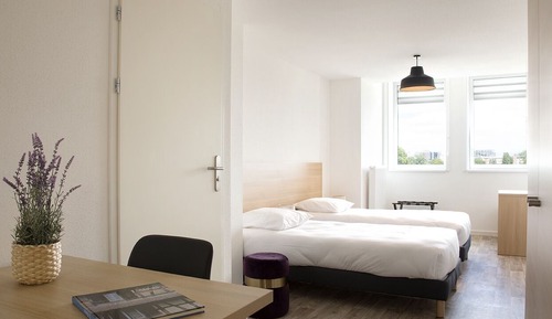 Classic Twin Room