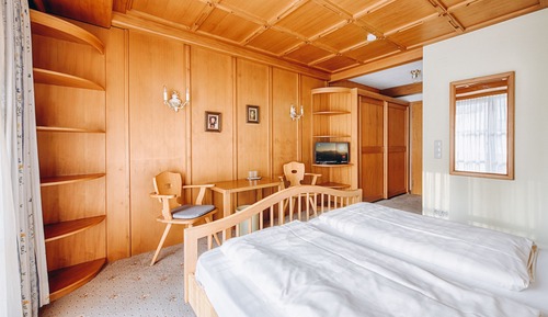 Classic Double Room