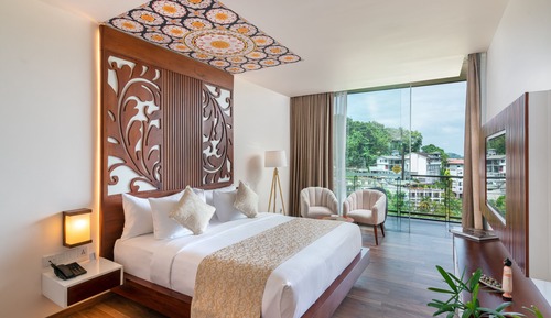 Deluxe Triple Room