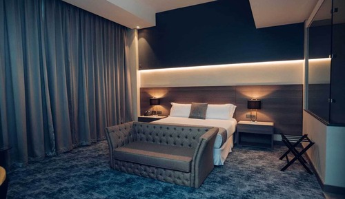 Presidential Room