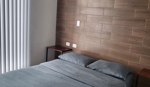 Basic Apartment, 1 Queen Bed with Sofa bed (#3 Moderno)