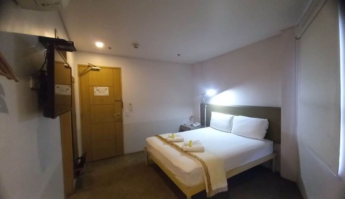 Deluxe Double Room Single Use