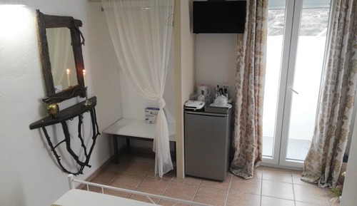 Design Double Room (Sarakiniko)
