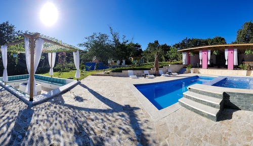 Family Villa, 4 Bedrooms, Mountain View