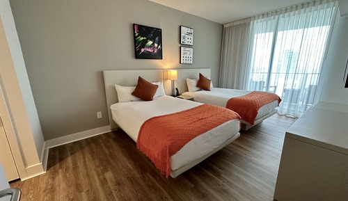 Deluxe Apartment