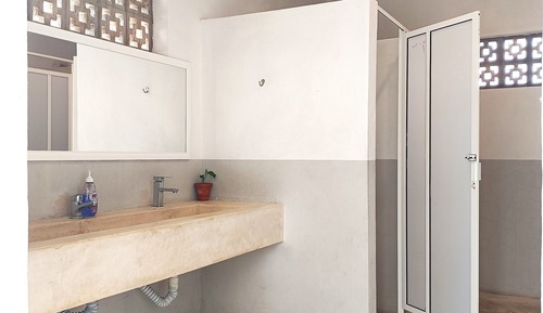 Standard Shared Dormitory, Women only