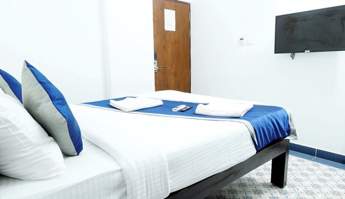 Deluxe Room, 1 Queen Bed