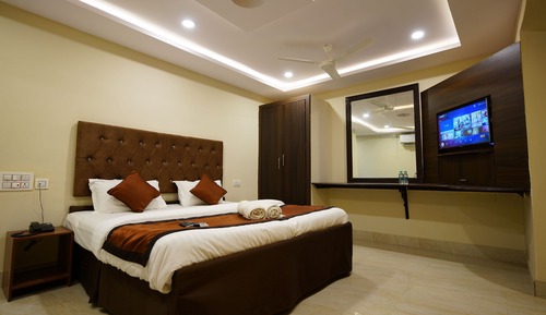 Deluxe Single Room