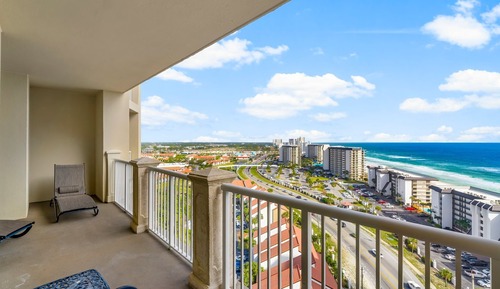 Condo, 2 Bedrooms