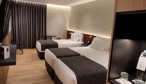 Comfort Triple Room