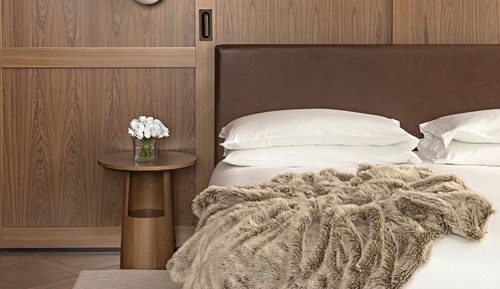 Signature Suite, 1 King Bed, Non Smoking