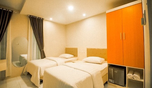Deluxe Double or Twin Room