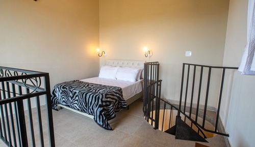 Design Quadruple Room