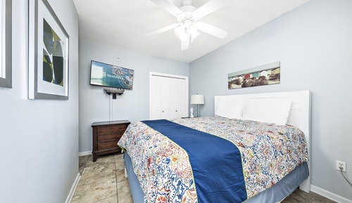 Signature Condo, 3 Bedrooms, Balcony, Ocean View