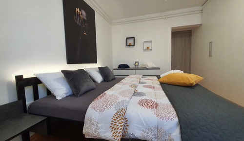 Apartment (One Bedroom Apartment with Balcony)