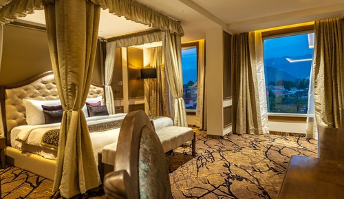Executive Room