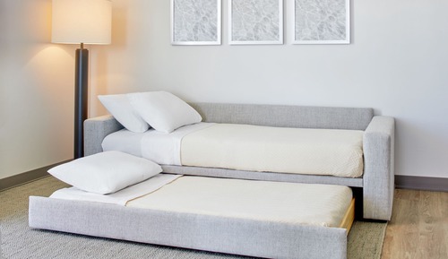 Studio Suite, Multiple Beds, Balcony, Partial Ocean View (Mobility/Hearing Accessible, Tub)