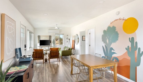 House, 2 Bedrooms