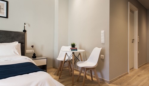 Executive Apartment, Balcony
