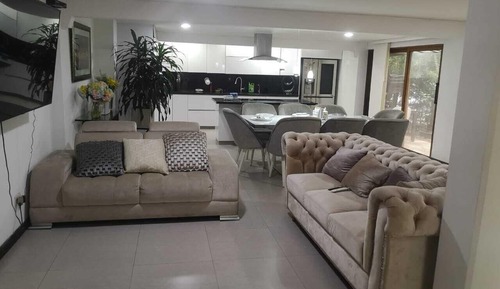 Exclusive House, Smoking, Garden View
