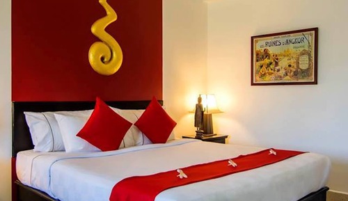 Deluxe Double or Twin Room