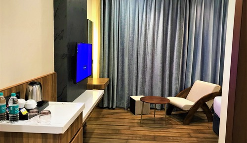 Premier Room, Resort View