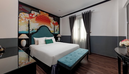 Superior Double or Twin Room, City View