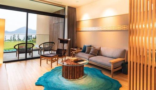 Design Twin Room with Onsen Open-Air Bath (Lake View) East Wing, Non-Smoking