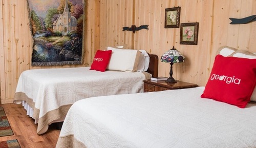 The Dogwood Room - Rm #4