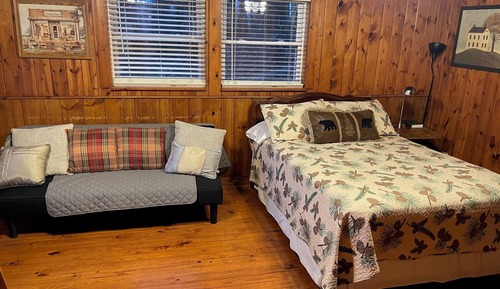 The Blue Ridge Cottage - 2 BedRm 2 Bath